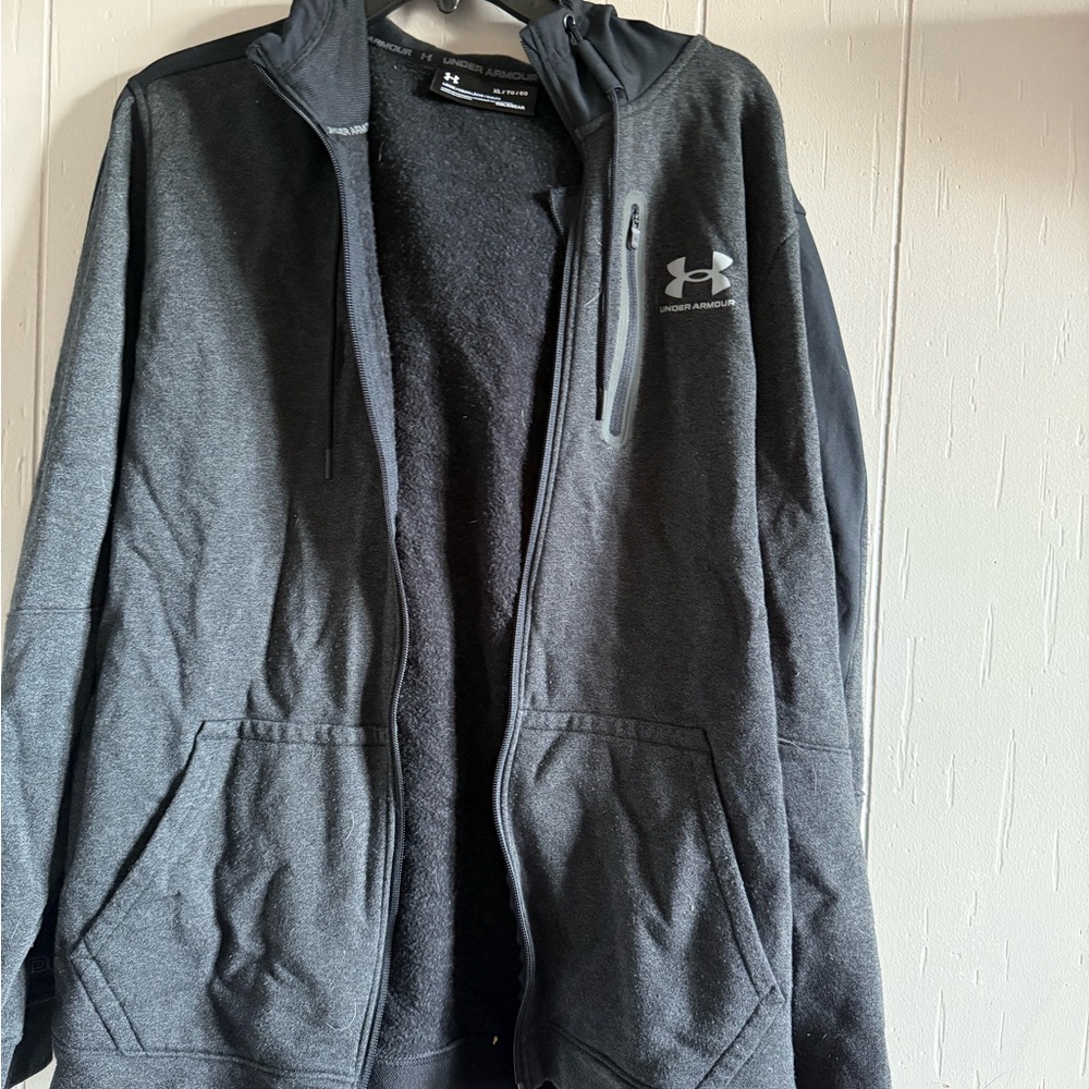 Under armor hoodie xl